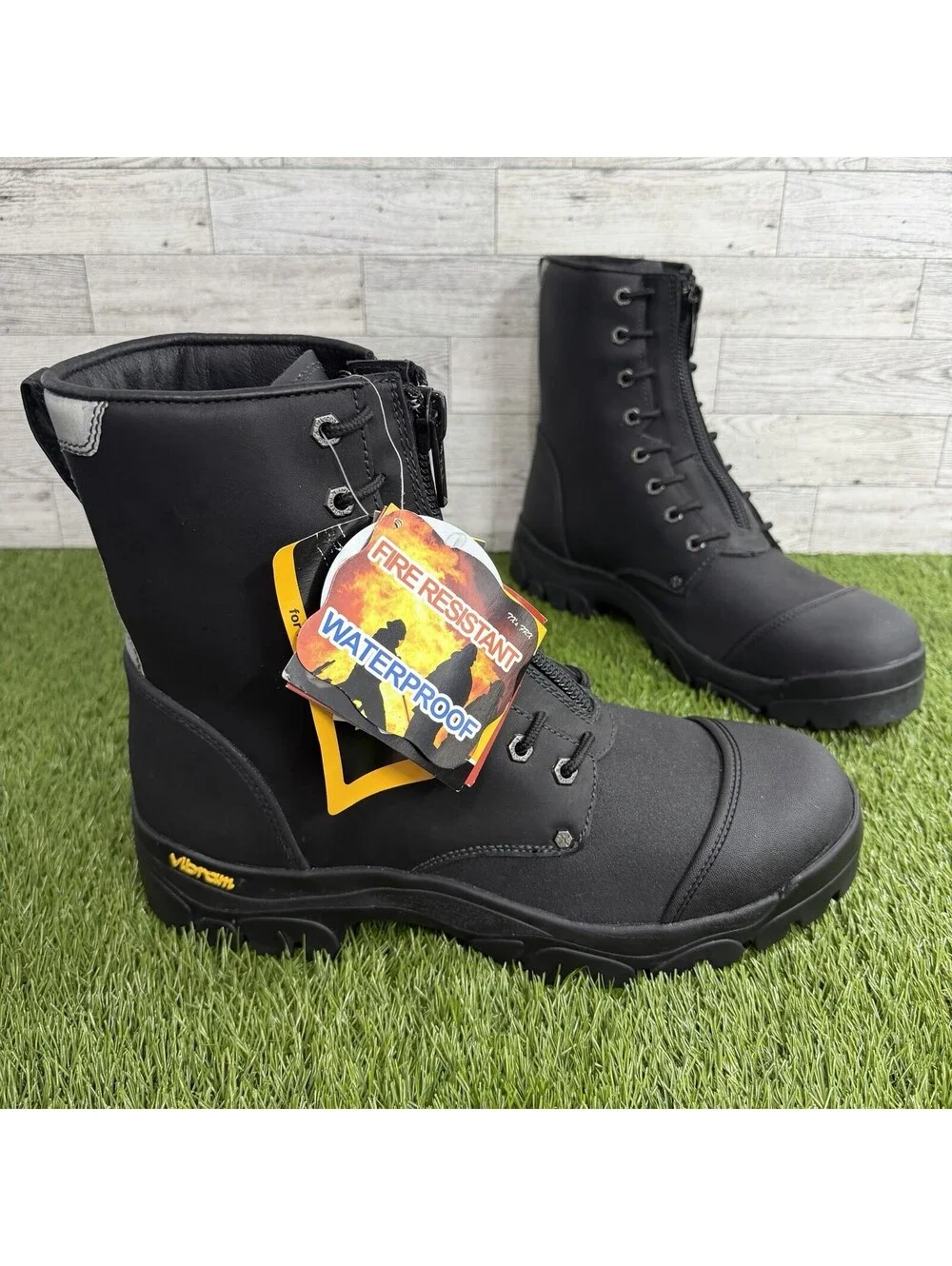 Twisted X Men’s Flame Resistant Waterproof Work Boots Steel Toe Size 10.5 D NWOB